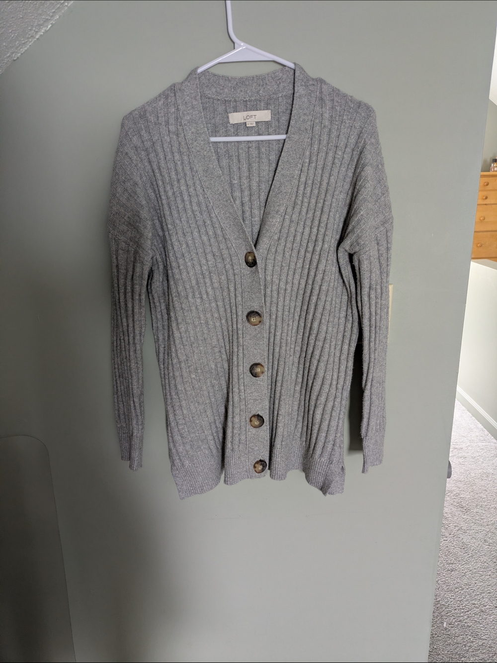 LOFT Light Gray Ribbed V‑Neck Button Cardigan